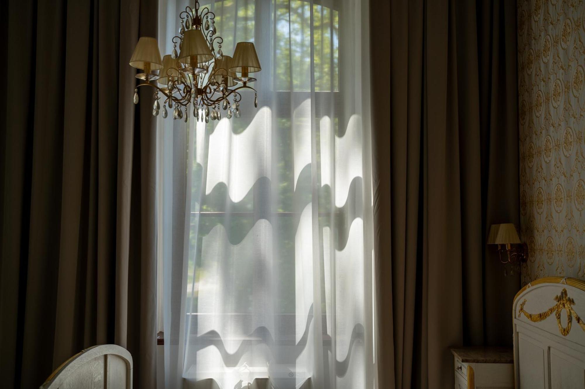 Folwark Wielka Wies - Palac Pod Debem Glowczyce Buitenkant foto